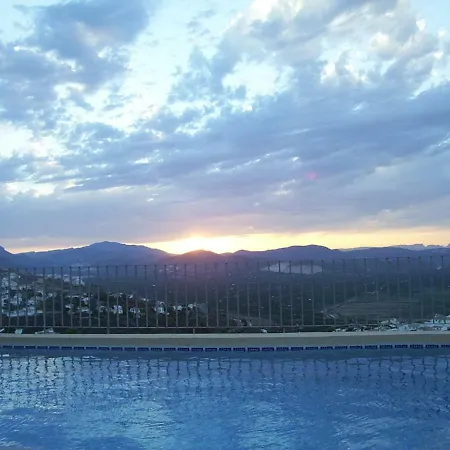 Luz Del Monte Willa